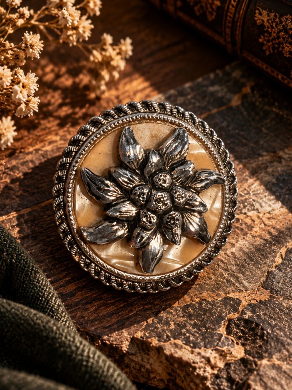 Vintage Silver Tone Floral Brooch with Pearlescent Inlay